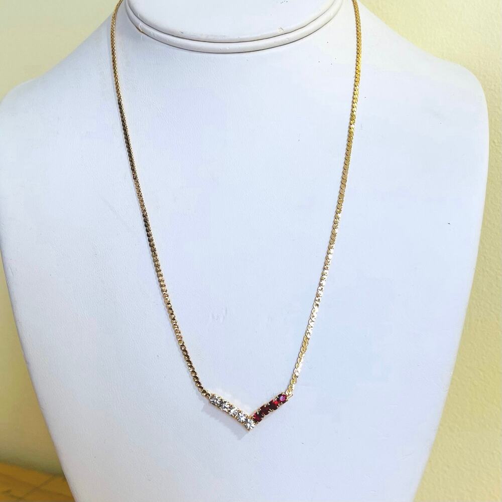 Necklace Pendant Vtg 80s V Clear Red Rhinestone Snake Chain Chevron Retro